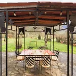 Potes Vinon - By Interhome