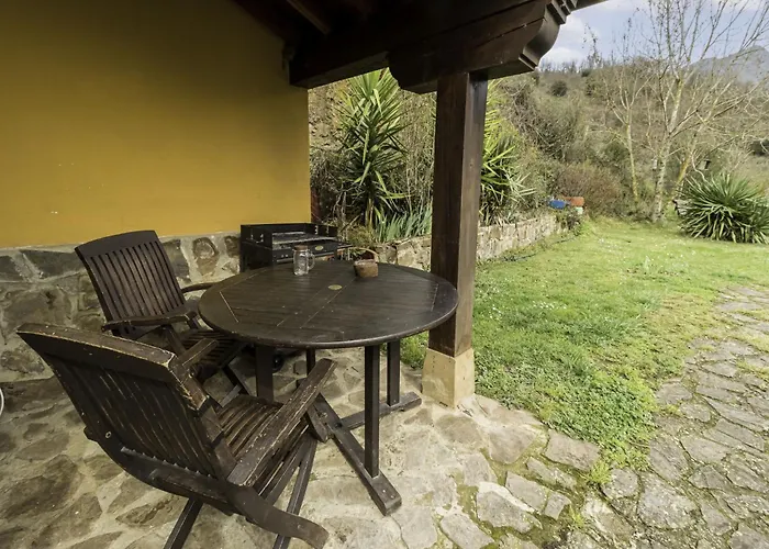 Potes Vinon - By Interhome *